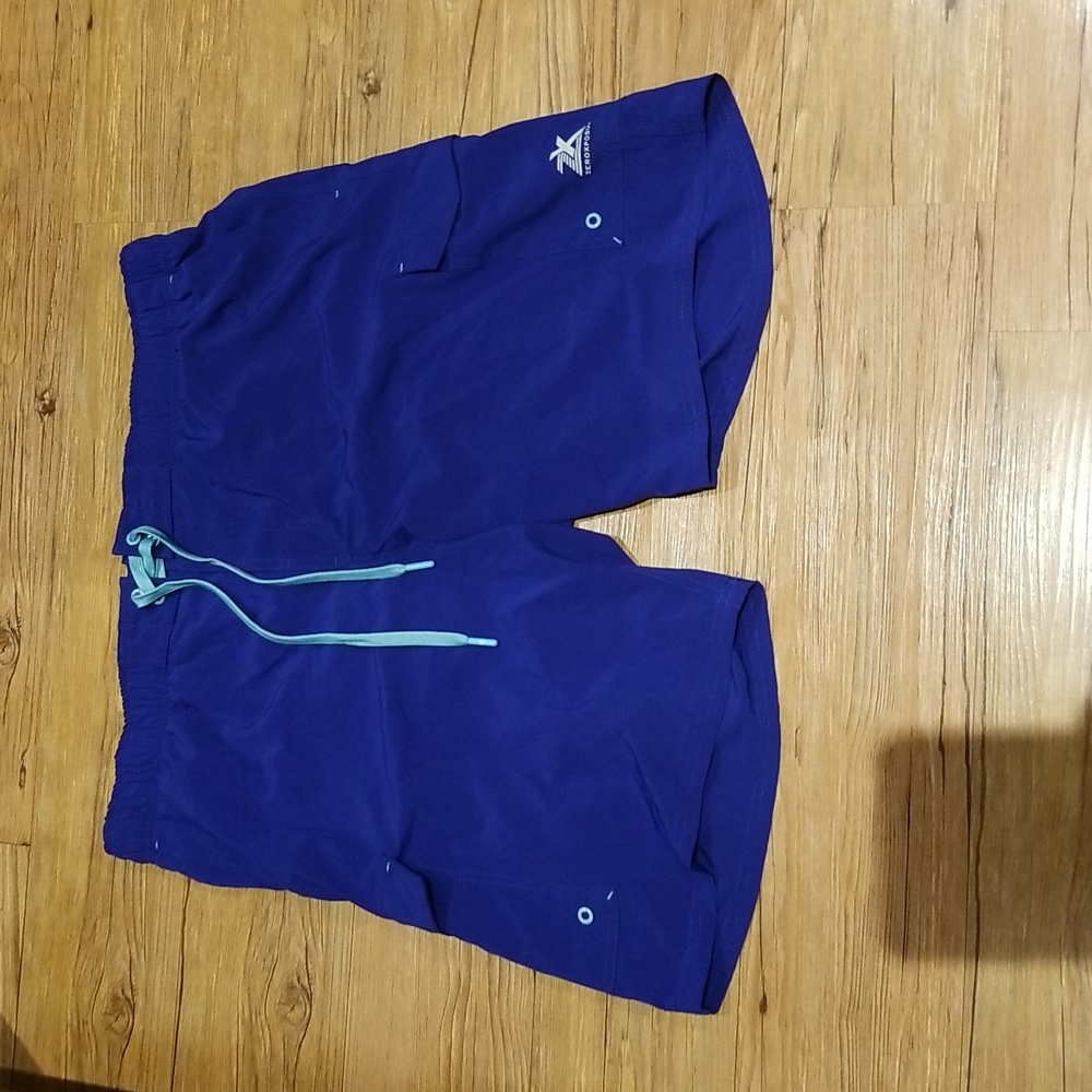 Like new Xersion swim trucks soft lined pockets/zipped pockets szXXL
